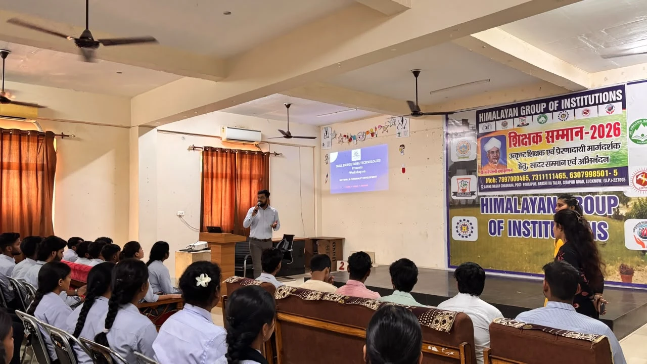 Workshop session at Himalayan Group of Institutions, Lucknow
